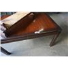 Image 3 : WOOD DINING TABLE WITH 2 LEAFS