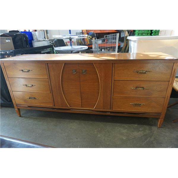 MID CENTURY 6 DRAWER DRESSER