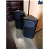 Image 1 : PAIR OF BOSE 401 FLOOR SPEAKERS