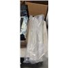 Image 2 : 3 NEW JONES DRESS SHIRTS, 3 SOFA COVERS AND FABRIC WINDOW COVERS