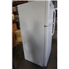 Image 2 : WHITE FRIGIDAIRE REFRIDGERATOR - WORKING