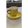 Image 3 : 2 ROYAL WINTON CUP AND SAUCERS W/ EXTRA SAUCER