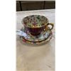 Image 8 : 2 ROYAL WINTON CUP AND SAUCERS W/ EXTRA SAUCER