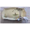 Image 2 : 7 PIECES ROYAL WINTON - SERVING PLATTER AND 6 SIDE PLATES