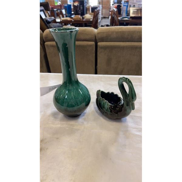 BLUE MOUNTAIN POTTERY GOOSE AND VASE