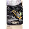 Image 2 : BINOCULARS AND WAHL ELECTRIC RAZOR