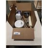 Image 1 : JUICER AND KITCHEN ITEMS