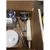 Image 2 : JUICER AND KITCHEN ITEMS