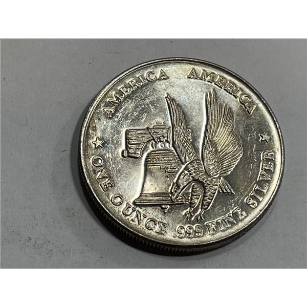 1 oz  America Design Silver Round