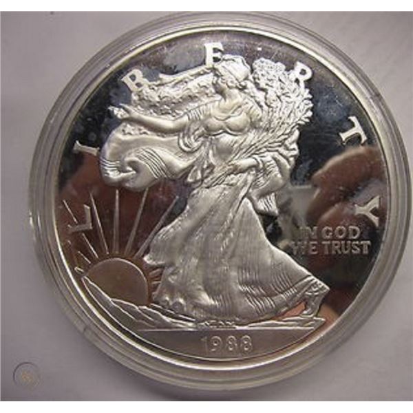 1/2 Pound - 8 Troy Ounce Silver Eagle Round