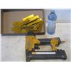 Image 1 : Bostitch Air Stapler