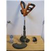 Image 1 : Worx Cordless Trimmer