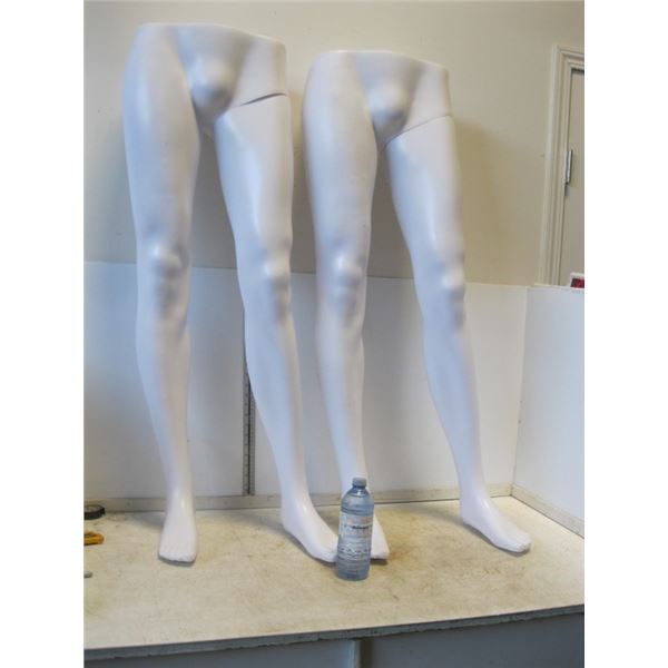 2-Mannequin Bottoms