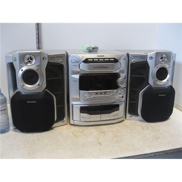 Panasonic CD Stereo System, Casette, Radio