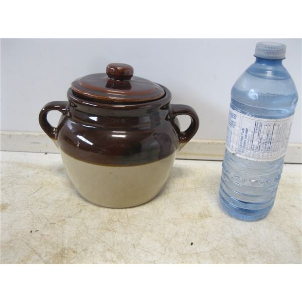 Vintage Bean Pot with lid