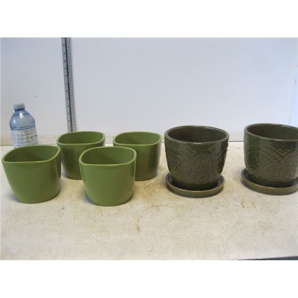 Misc lot of 6 flower pots