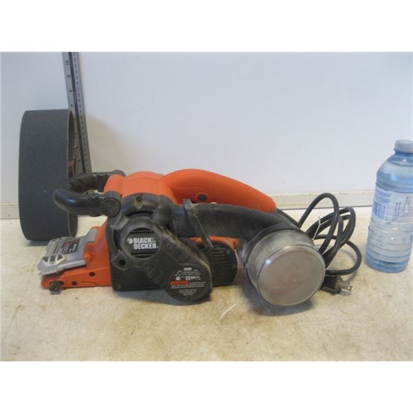 Black & Decker Belt Sander tested