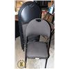 Image 1 : 4 FOLDING CHAIRS