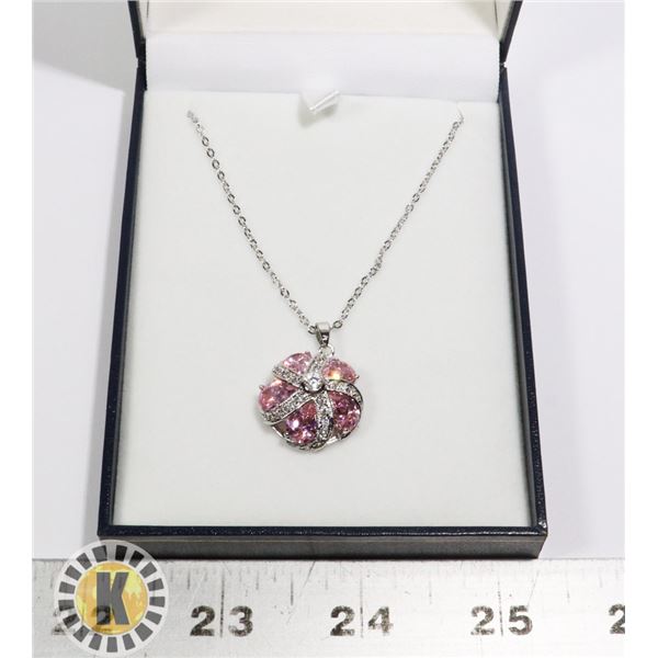 FASHION NECKLACE. STICKERED  PRICE- $60