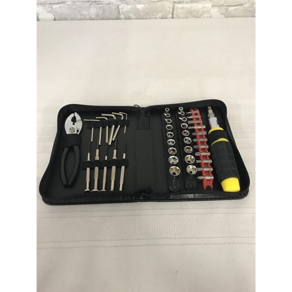 Mini Tool Set in Case - Portable