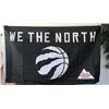 Image 1 : Toronto Raptors Tuque, Pin & Flag