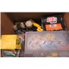 Image 2 : Fuses, Hardware, Hubbell Plugs