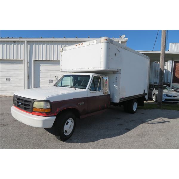 1997 Ford F350 XL 14' Box Truck 7.5L