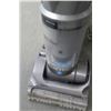 Image 2 : Dyson Vacuum