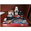 Image 1 : Star Wars Game, Trivia Box & Figurines