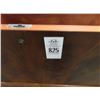 Image 2 : Roos Cedar Trunk