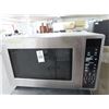 Image 1 : S/S Microwave