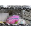 Image 7 : 9-Storage Drawer w/Contents - 9 X $