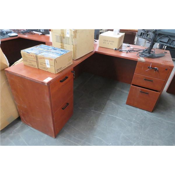 4-Mahogany Desk w/3 Return - 4 X $