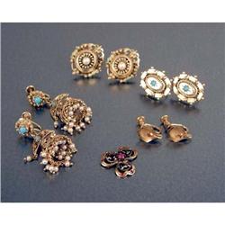TWO PAIR OF 14K YELLOW GOLD EARRINGS