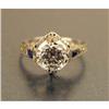 Image 2 : A PLATINUM AND DIAMOND RING