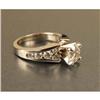 Image 2 : A 14K WHITE GOLD AND DIAMOND RING