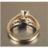 Image 4 : A 14K WHITE GOLD AND DIAMOND RING