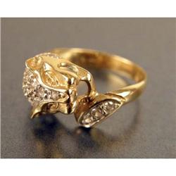 A 14K YELLOW GOLD AND PAVE DIAMOND PANTHER-FORM RING