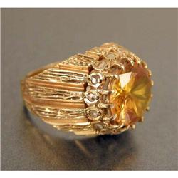 AN UNMARKED YELLOW GOLD, CITRINE AND DIAMOND RING