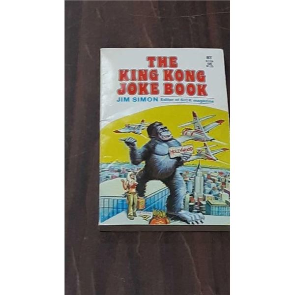 THE KING KONG JOKE BOOK 51124 $1.25 JIM SIMON EDITOR OF SICK MAGAZINE