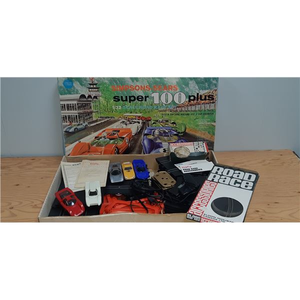 VINTAGE SIMPSON'S SEARS "SUPER 100 PLUS" 1/32 SCALE ROAD RACE SET