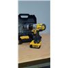 Image 2 : DEWALT 20V MAX DRILL WITH CASE CHARGER, 2 BATTERIES & HANDLE
