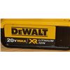 Image 5 : DEWALT 20V MAX DRILL WITH CASE CHARGER, 2 BATTERIES & HANDLE