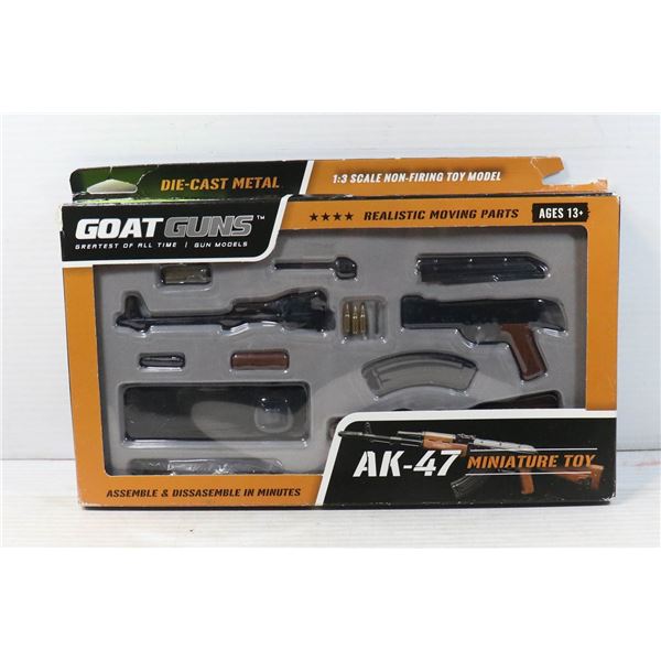 NEW DIE-CAST METAL AK-47 MINIATURE TOY