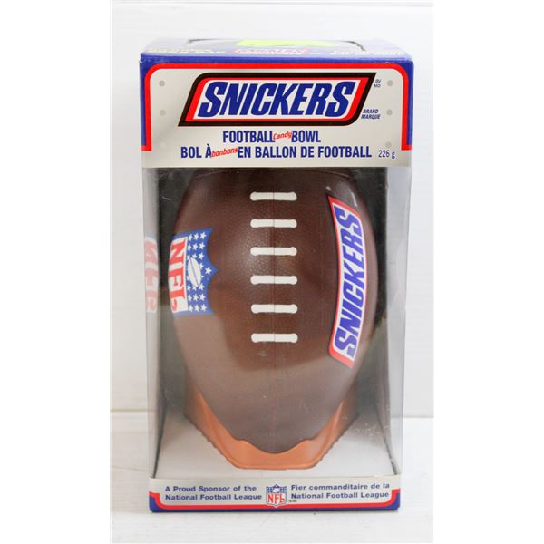 NEW 2004 SNICKERS FOOTBALL CANDY BOWL COLLECTORS