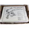 Image 1 : FLY ANGLER FLY TYING KIT MINT IN BOX