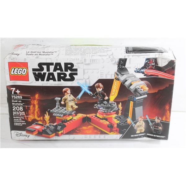 LEGO STARWARS DUEL ON MUSTAFAR' SET - 208 PIECES