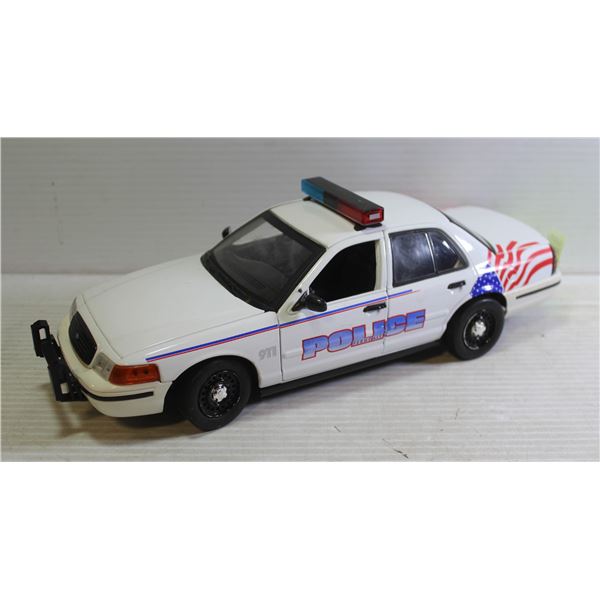 1:18 FERNDALE POLICE CROWN VICTORIA INTERCEPTOR