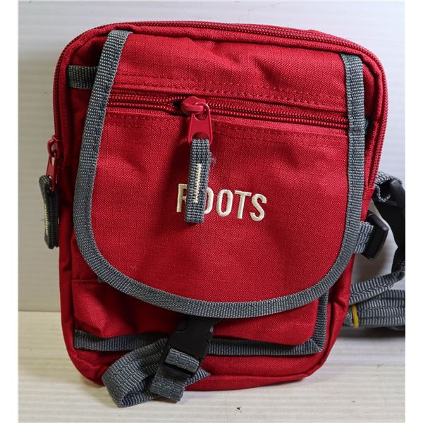 BRAND NEW ROOTS RED GADGET BAG