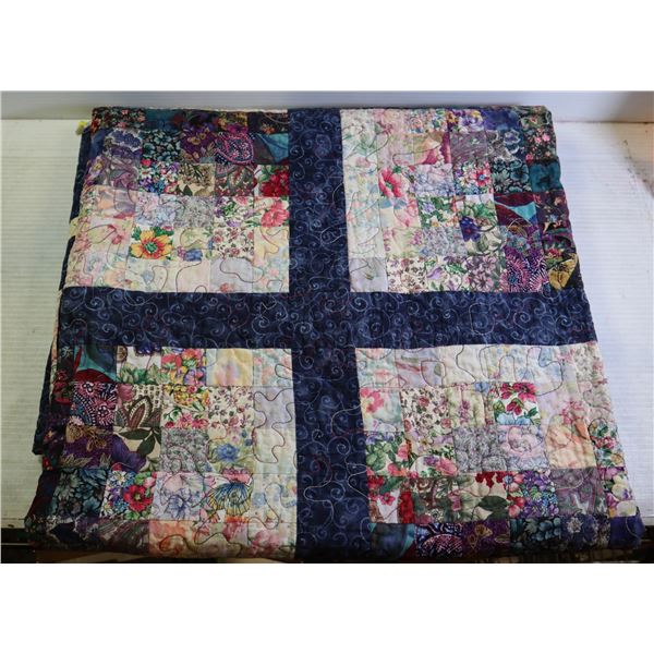 MOSAIC PATCHWORK QUILT